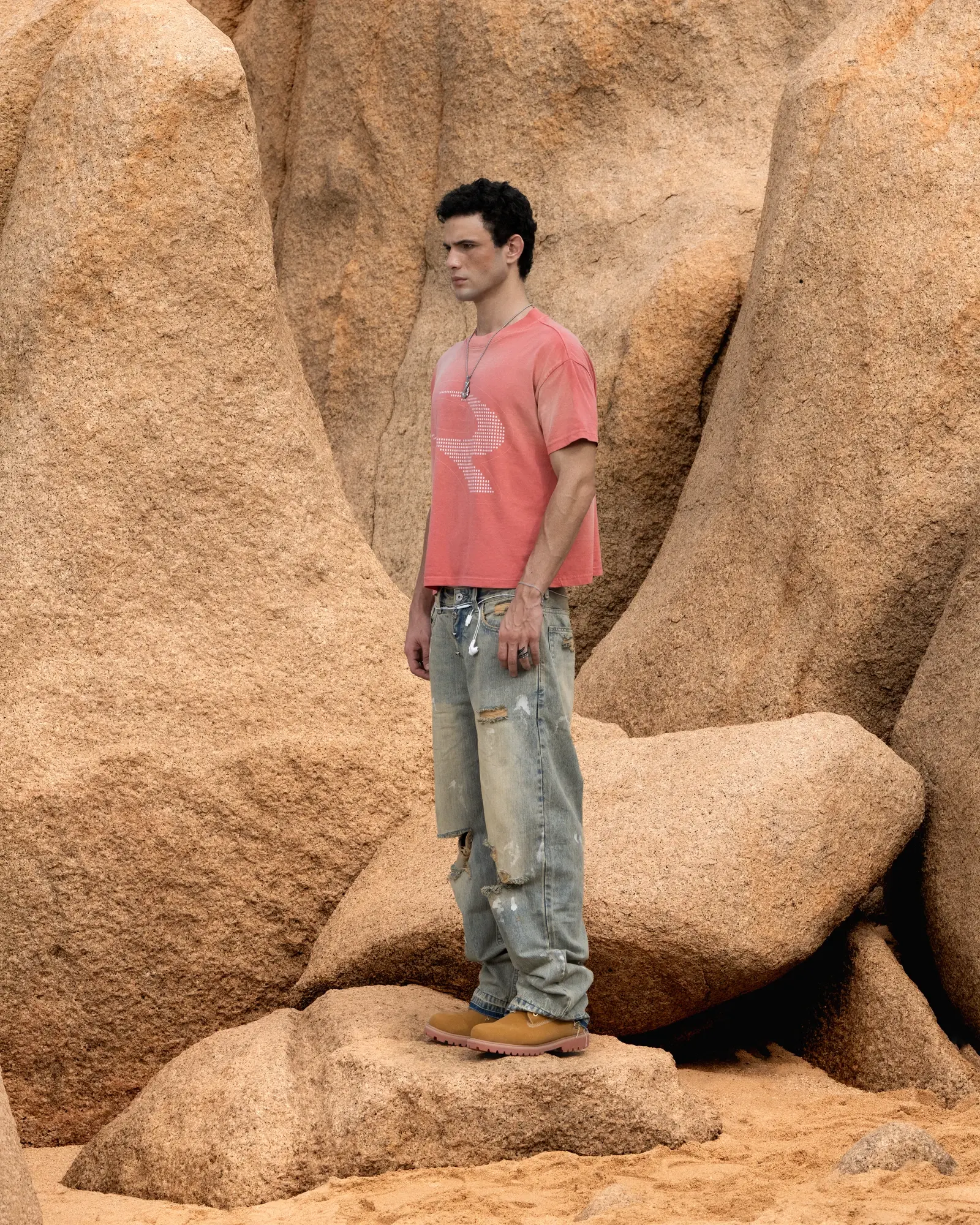 PIXEL STAR WASHED TEE View 2