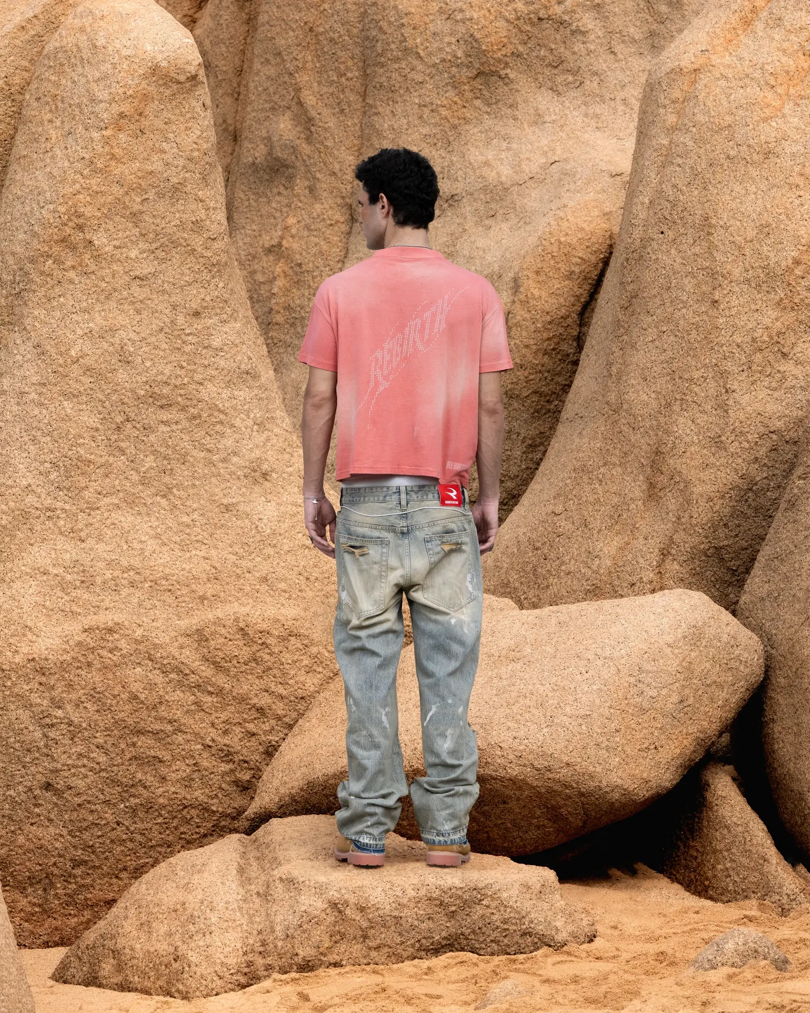 PIXEL STAR WASHED TEE - View 3